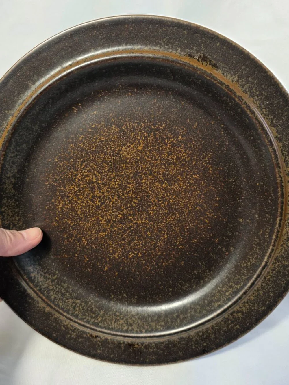 ONE Arabia of Finland Rushka Dinner Plate Light & Dark Brown Spotted